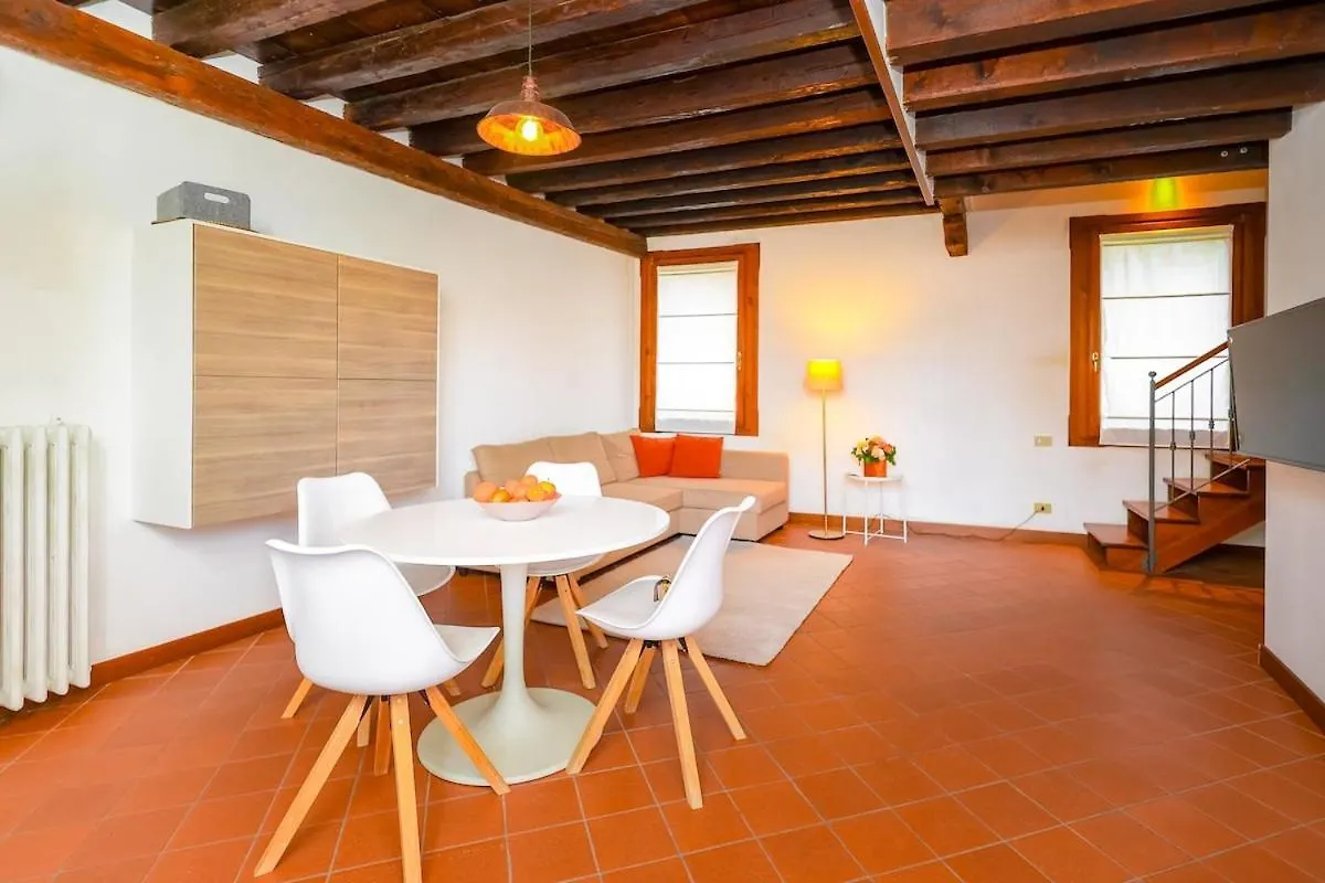 Apartment Ferienwohnung Dimora Collegio San Marco Padua Italien